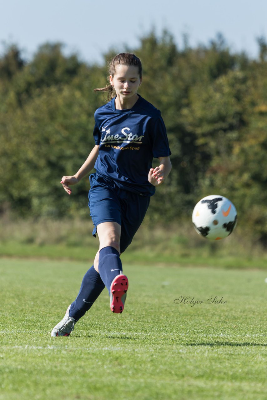 Bild 115 - B-Juniorinnen Krummesser SV - SV Henstedt Ulzburg : Ergebnis: 0:3